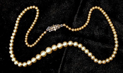Vintage jewellery faux pearls - vintage,