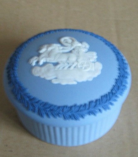 Wedgwood blue tri - wedgwood,