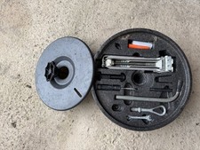 Audi TT Mk1 8N 1998-2006 Spare Wheel Tool Kit & Spare Wheel Well Tool Holder