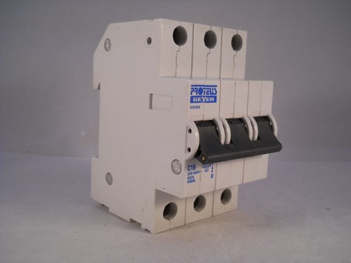 Proteus mcb amp triple pole - proteus,