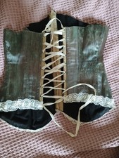 Diva Catwalk  lace-up corset