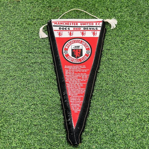 Manchester united docs red - united,