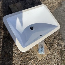 Villeroy & Boch Loop & Friends Undercounter Washbasin with Overflow