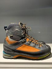 Scarpa Men’s TRIOLET GTX Mountaineering Boots Size 10 UK Or 45.5 EU Orange