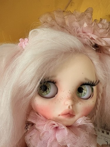 Custom ooak art blythe doll - custom,