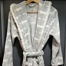 Next Scion Ladies Dressing