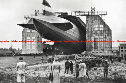 F000136 airship graf - f000136,