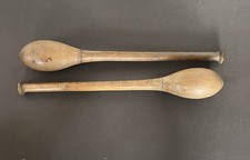 Pair of Vintage Wooden Indian Juggling Clubs, 1lb, Gymnastics, Exercise Meels