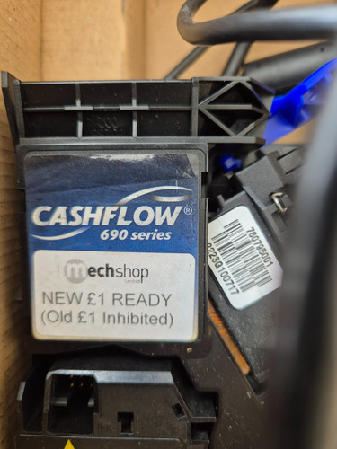 Cashflow 690 mech