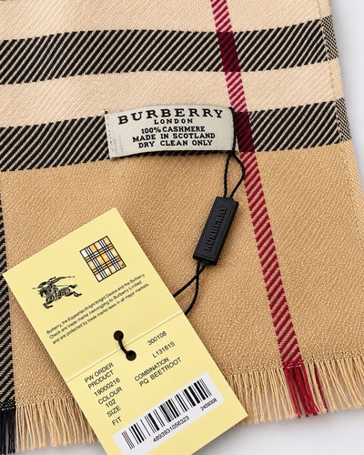 Burberry london 100 cashmere - 100%,