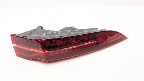 Jaguar pace x590 tail light - jaguar,