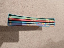 Roald Dahl paperbacks. 1 missing from set.