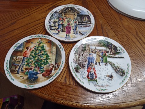Royal doulton family - royal,