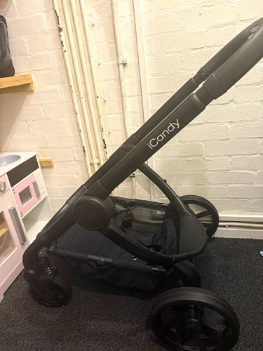 Icandy peach black chassis - 7,