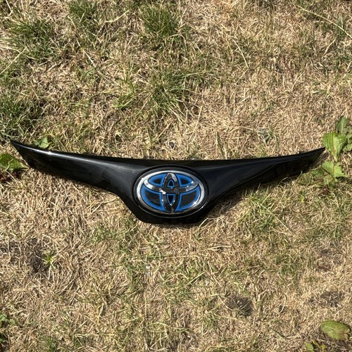 Toyota corolla hybrid grill - toyota,