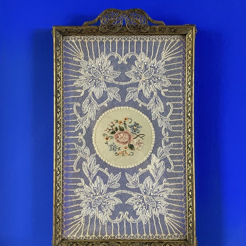 Vintage petit point dresser - petit,