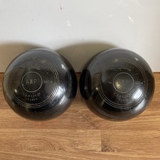 Crystalate Lawn Bowls Pair Of Size 4 AWP BIBC Official