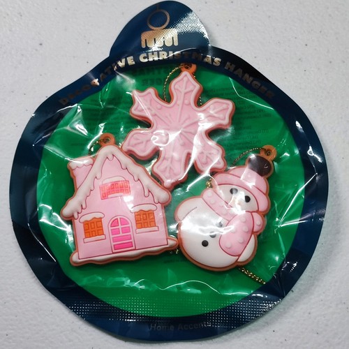 Christmas pink clay cookie