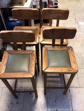 Retro Oak Breakfast Bar Stools Set of 4 Leather Seats green