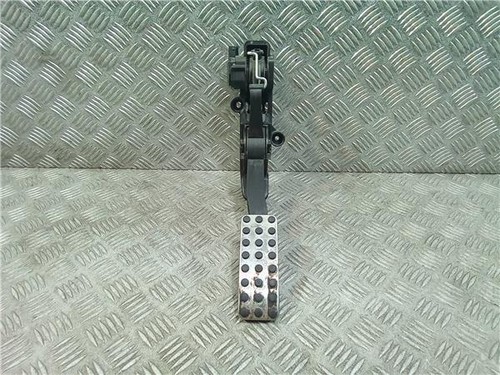 A1693000904 accelerator gas - a1693000904,
