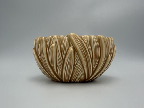 Vintage sylvac 2482 beige - sylvac,