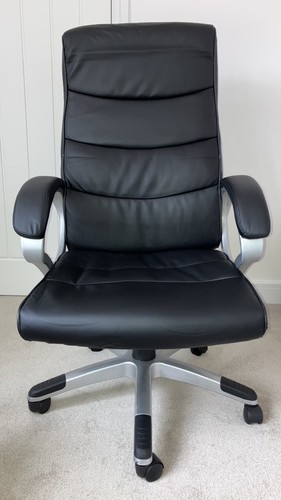Hollington executive office - hollington,