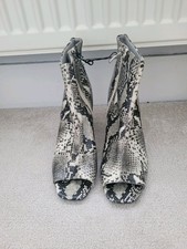 M&S Brand New Snake Pattern White Black Ankle Boots Size UK 7 Standard Fit