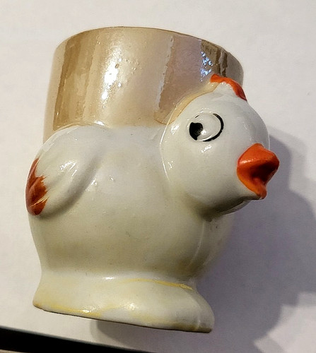 Vintage chicken ceramic egg - vintage,
