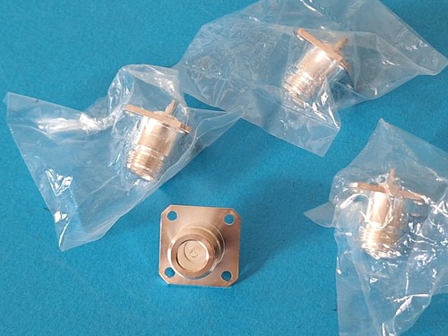 Type chassis mounted - mounted, socket