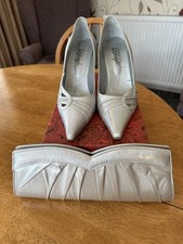 Ladies Bali Belle Wedding Shoes Size 7 and Matching Bag - Used Once
