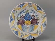 Stapled ware polychrome