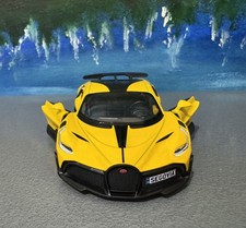Yellow Bugatti Divo 1:36 Diecast Model Toy Car – Personalized Name Gift Sleeves