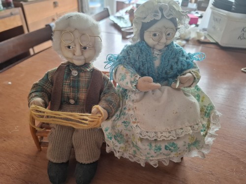 Grandma and grandpa dolls - grandma, or