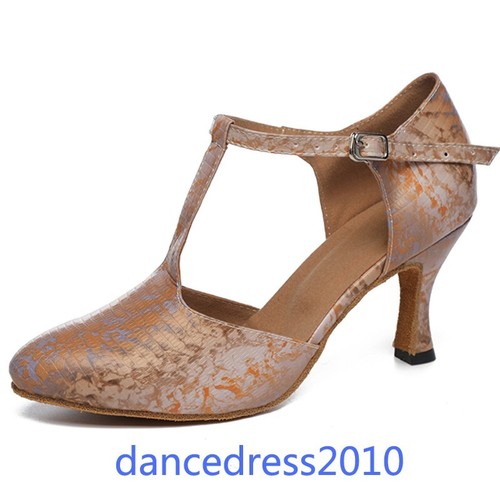 Classical latin modern - latin,