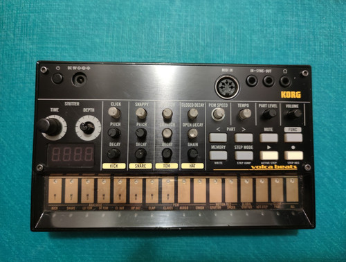 Korg volca beats - volca, computer