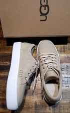 Womens Ugg Zillow Lace Up