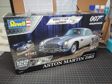 Revell 1/24 James Bond 007 Aston Martin DB5 Scale Model Car Kit Goldfinger