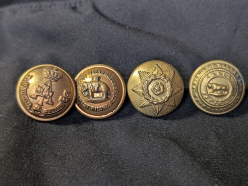 Yorkshire regt buttons - yorkshire,