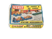 MERIT OO GAUGE 5088 STATION NAME BOARD SEAT POTTERS BAR Sign BOXED Retro
