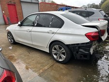 BMW 320i PETROL 2016 BREAKING