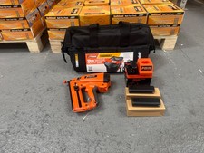 PASLODE IM65 NI CAD ANGLED 2ND FIX BRADDER.TOOL 58. FULL KIT / NEW PASLODE BAG