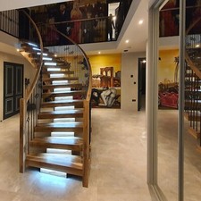 Curved natural walnut - natural, central