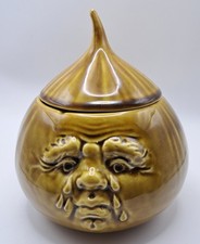 Vintage Portuguese Crying