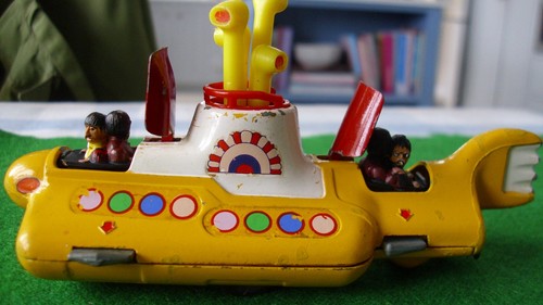 Beatles corgi yellow submarine - corgi,