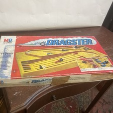 MB Games Dragster 1976 Race of Speed & Skill 20x38x4cm