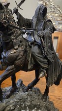 Iron Studios The Lord of The Rings Nazgul On Horse Deluxe Art Scale Statue 1/10