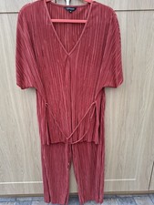 Ladies Crystal Pleated Suit Size 16
