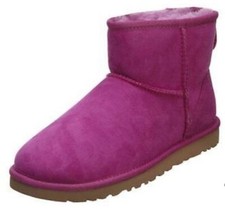 UGG® AUSTRALIA CLASSIC MINI HOT PINK SHEEPSKIN BOOTS UK 6.5 EU 39 USA 8 RRP £165