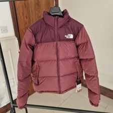 The North Face Nuptse 700
