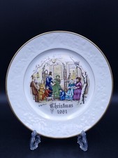 Royal Worcester 1981 Christmas